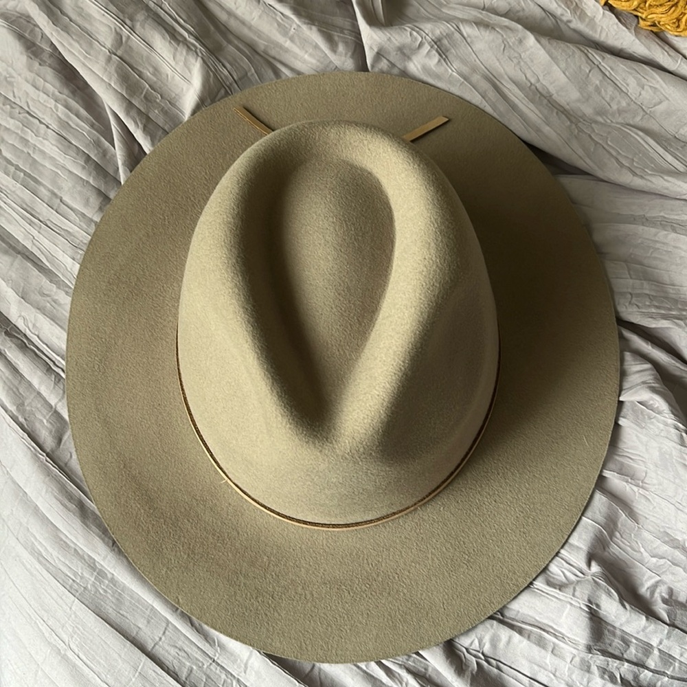 Brixton tan hat